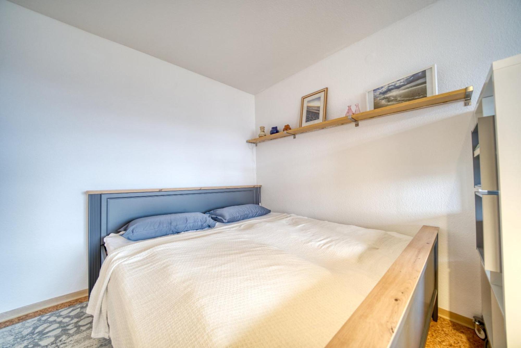 - Haus C, App 0c0512 *